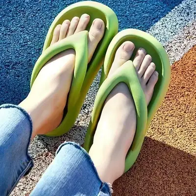 Women Green Flip Flops Summer Slip-On Thick Bottom