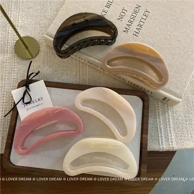 South Korea New Milk Tea Color Pink Semi-ring Hairpin