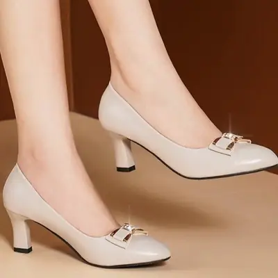 Women Leather Mid-Heel Low Cut Chunky Heels White