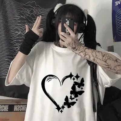 Women Large T-Shirt Heart Butterfly Print Loose Sleeve