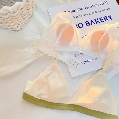 French Girl Underwear Women's Flat Small Breast Seamless Push-Up Rabbit Ears Triangle Cup Summer Wire-Free Bra