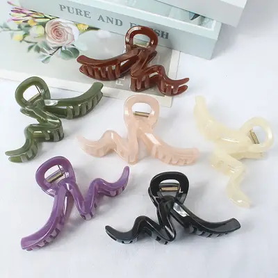 2024 New Spring Frosted Hair Clip Women Large Wave