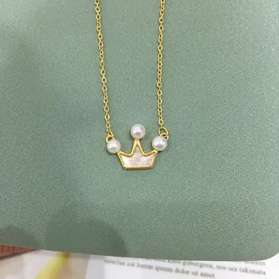 Natural Freshwater Pearl Pendant with Multi-Bead Crown Necklace
