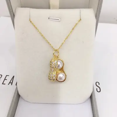 Peach Pendant Necklace with Natural Pearls Gold