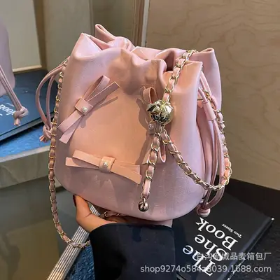 Black Velvet Chain Shoulder Bag for Women 2026