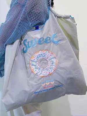 Yang Zi's Sweet Donut Embroidered Chain Bag