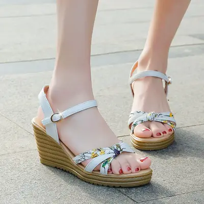 Women's Pink Wedge Sandals with Roman Strap