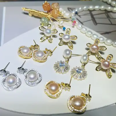 18K Gold Pearl Earrings Set for Women
