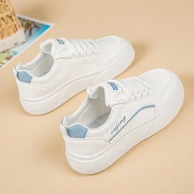 Women's White Thick Sole Casual Sneakers 2025