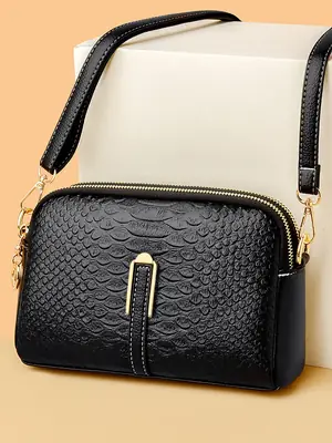 Dior Logo Gold Embossed Shoulder Bag with Earrings