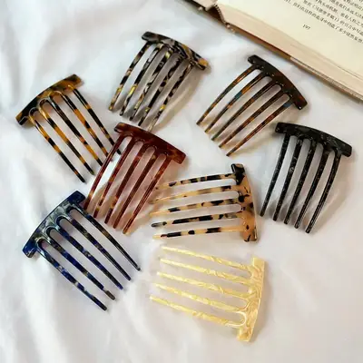5-Teeth Hair Clip with Acrylic Design
