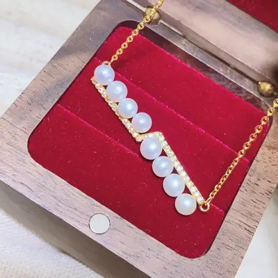 Women's Pearl Necklace with Micro-inlay Diamond Clavicle Chain