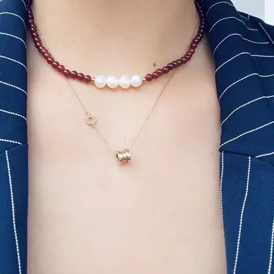 Red Glass Beads Necklace with Natural Pearl Clasp