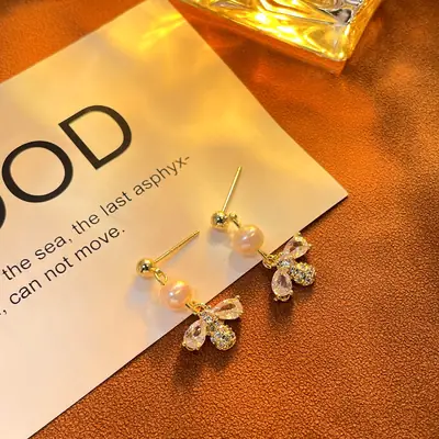 Copper Plated Pearl Bee Earrings for Women