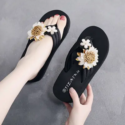 Women Black Floral Flip Flops Summer Sandals