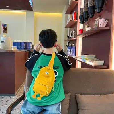 New Korean Cartoon Kids Shoulder Bag White with Duck Design