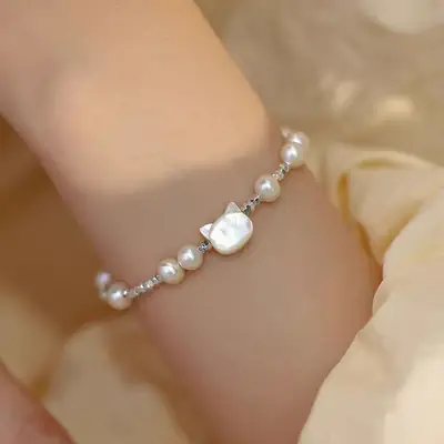 Women's Freshwater Pearl Cat Kitten Bracelet