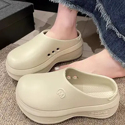 Thick-soled Baotou Half Slippers Women's Outer Wear 2024 New Arrival Lightweight Non-slip Waterproof Heightened Chef Shoes Ins Hole Shoes