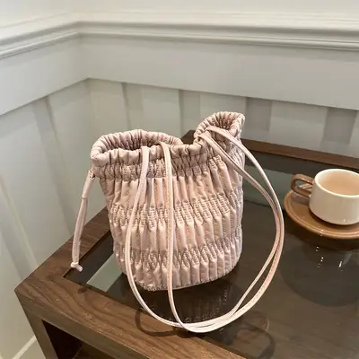 Black Pleated Shoulder Bag for Women 2024 Spring New Arrival