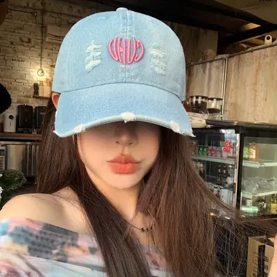 Love Embroidered Black Baseball Cap for Men Women