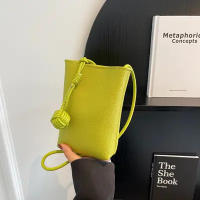 Women's Crossbody Phone Bag Tan 2024
