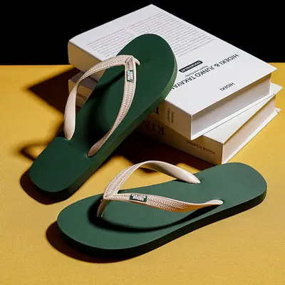 Men's Green High-End Thong Sandals 2026