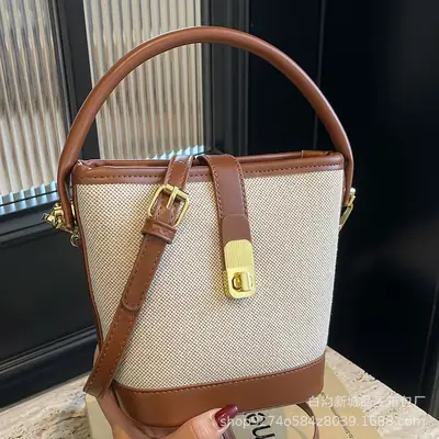 Women French Niche Shoulder Bag Brown Beige 2026