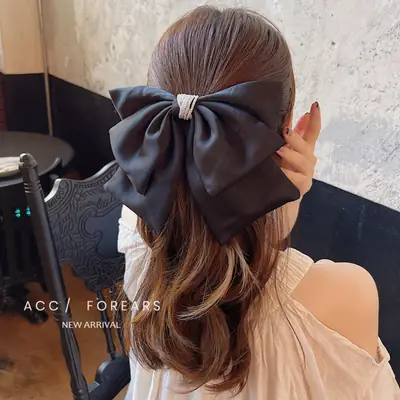 Black Korean Style Face Hairpin with Bow Clip