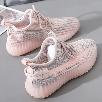Women's White Flying Woven Casual Sneakers 2024