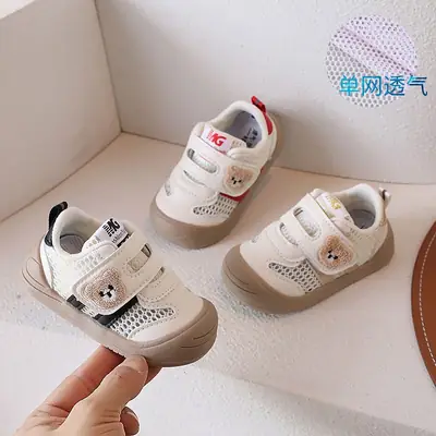 Baby Toddler Shoes 2026 Summer Model with Bear Embroidery, Single Mesh Breathable Infant Shoes, Kindergarten Closed-Toe Baby Shoes