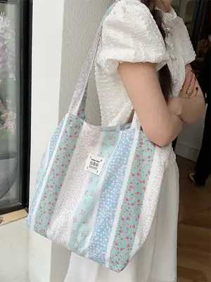 Women's Romantic Floral Canvas Shoulder Bag