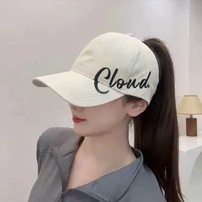 Korean Style Women's Beige Baseball Cap 2024