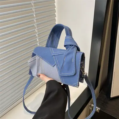 Women's Personalized Crossbody Bag 2024 New Commuter Portable Korean Style