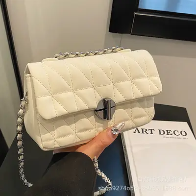 Quilted Chain Shoulder Bag for Women 2026