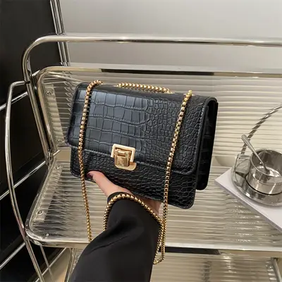 Elegant Latch Chain Crossbody Bag Women 2024 Spring Summer