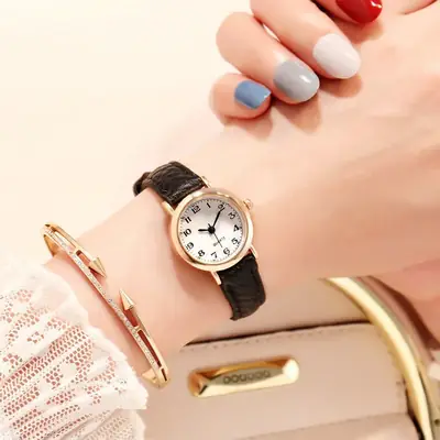 Korean Style Black Dial Bracelet Watch for Girls