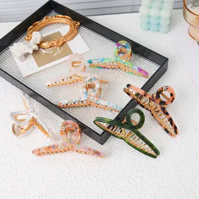 Women's Spring & Summer Hairpin with Shark Clip