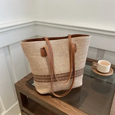 Large Capacity Korean Style Straw Bucket Bag 2024