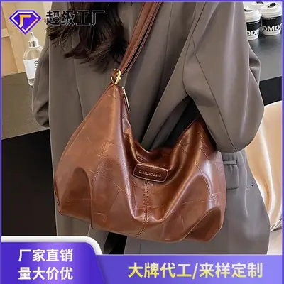 Women's Pink Soft Sided Shoulder Bag 2026