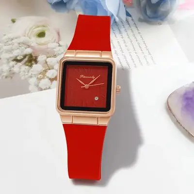 Ladies Silicone Belt Quartz Watch with Rose Gold Case
