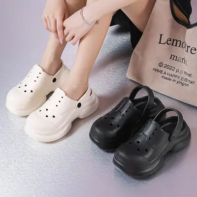 Women's White Thick Sole Round Toe Slippers Summer