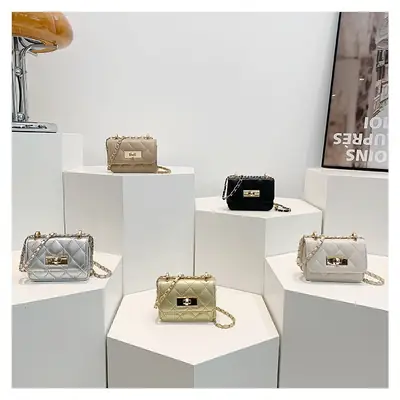 Women's Mini Rhomboid Chain Shoulder Bag White