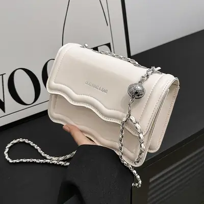 Retro Women's Bag 2026 Summer New Style Bag Solid Color Simple Fashion Casual Chain Bag Single Shoulder Crossbody Small Square Bag