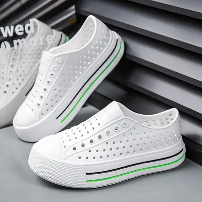 Spring and Summer Women's Sports Closed-Toe Thick-Soled Sandals Eva Clogs Comfortable Versatile Non-Slip Casual Beach Shoes