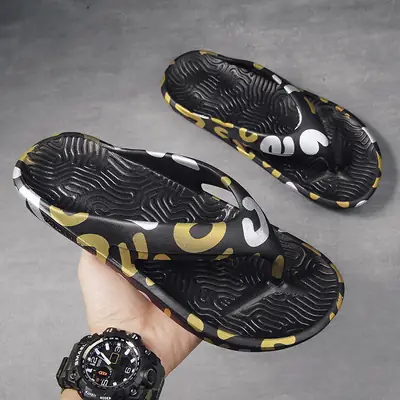 2024 Men's Printed Black Sandals with Gold Design