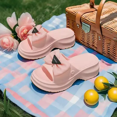 EVA Thick Bottom Slippers Women Summer New Summer Slippers Wholesale Thick Bottom Beach Outer Wear Sandals Wholesale