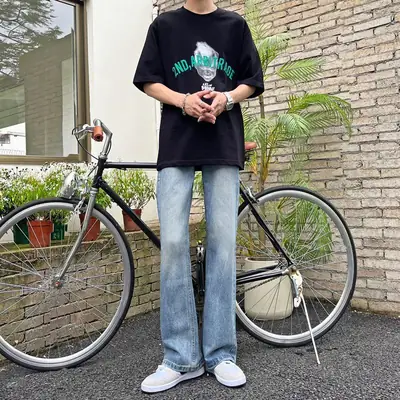 Vintage Washed Blue Micro-Flare Jeans Men's Loose Summer Pants