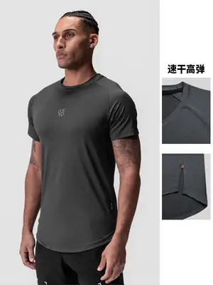 Men Black Slim Fit T-Shirt with Logo