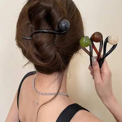 Korean-style Green Resin Hair Clip for Women