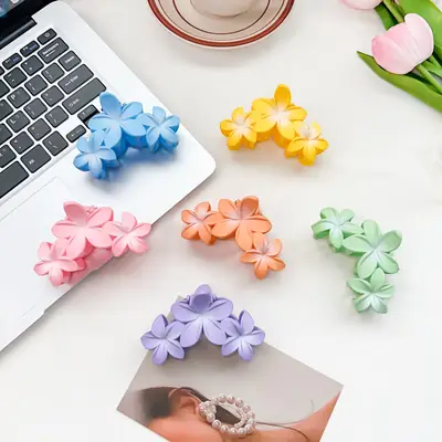 Purple Plastic Hairpin Clips for Girls